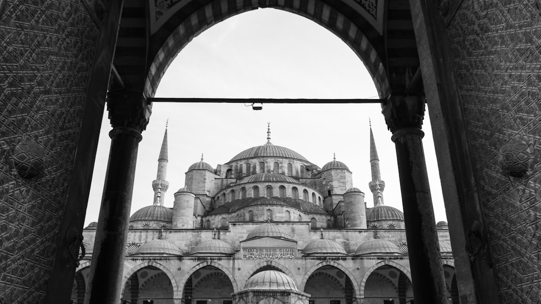 Climbing to the Heavens: 5 Mosques Around the World Where You Can A… — Climbing to the Heavens
