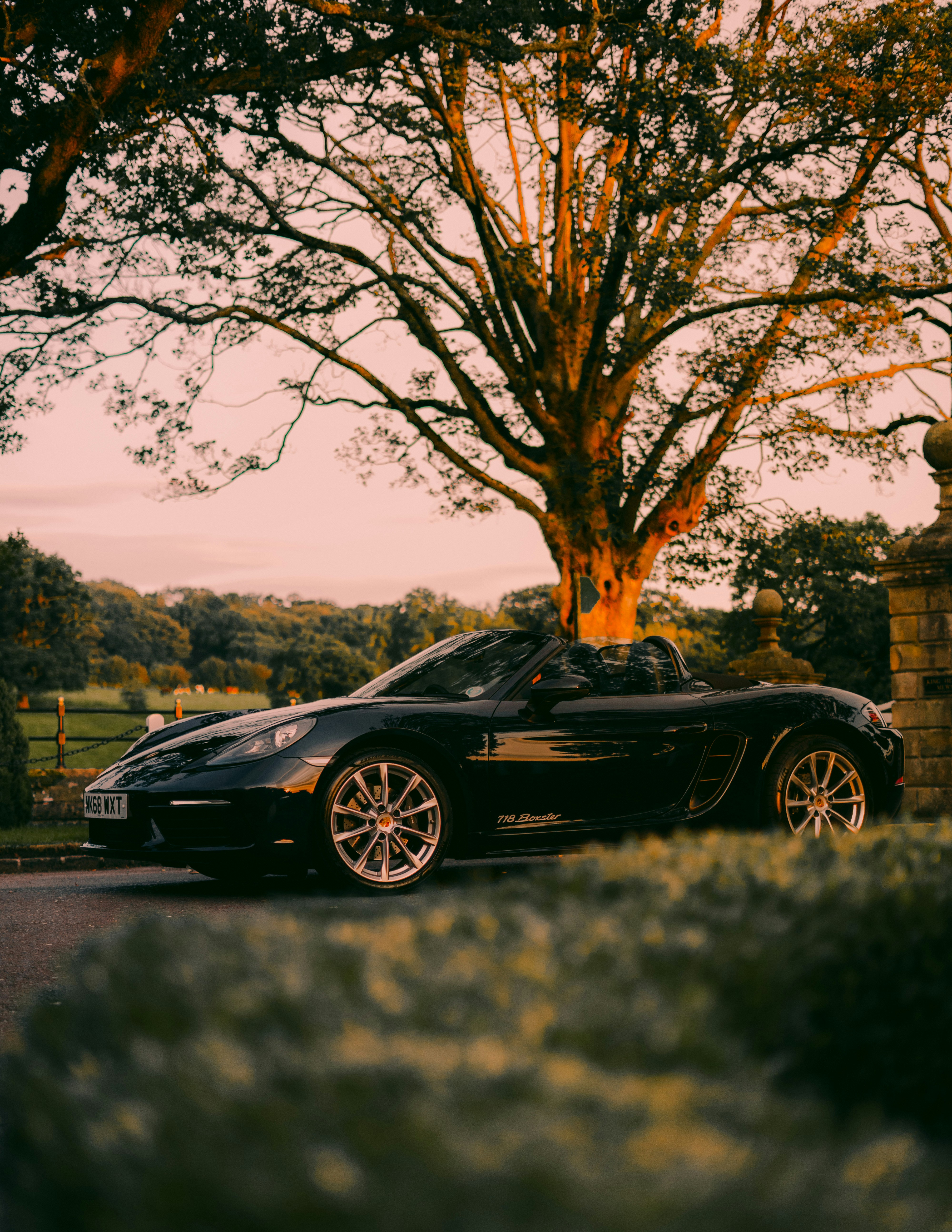 Photo by samuelgirven