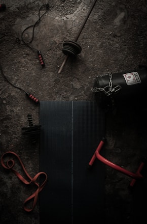 black and red power tool