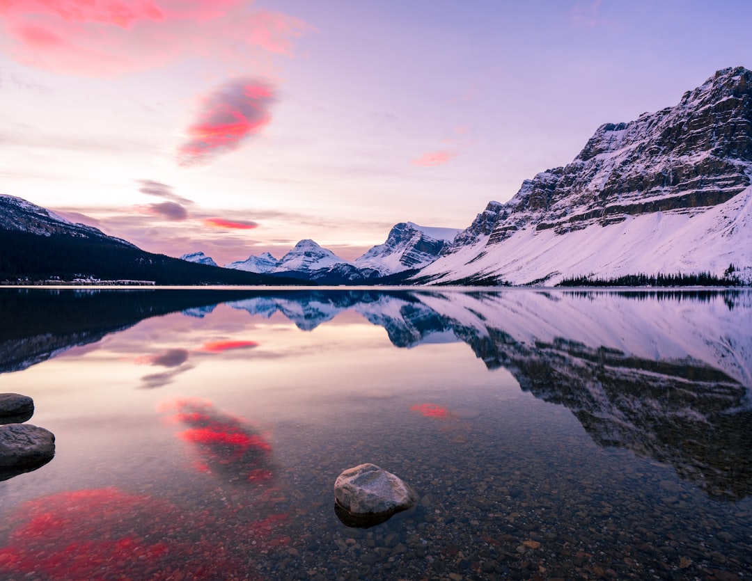 travelers stories about Loch in Bow Lake, Canada