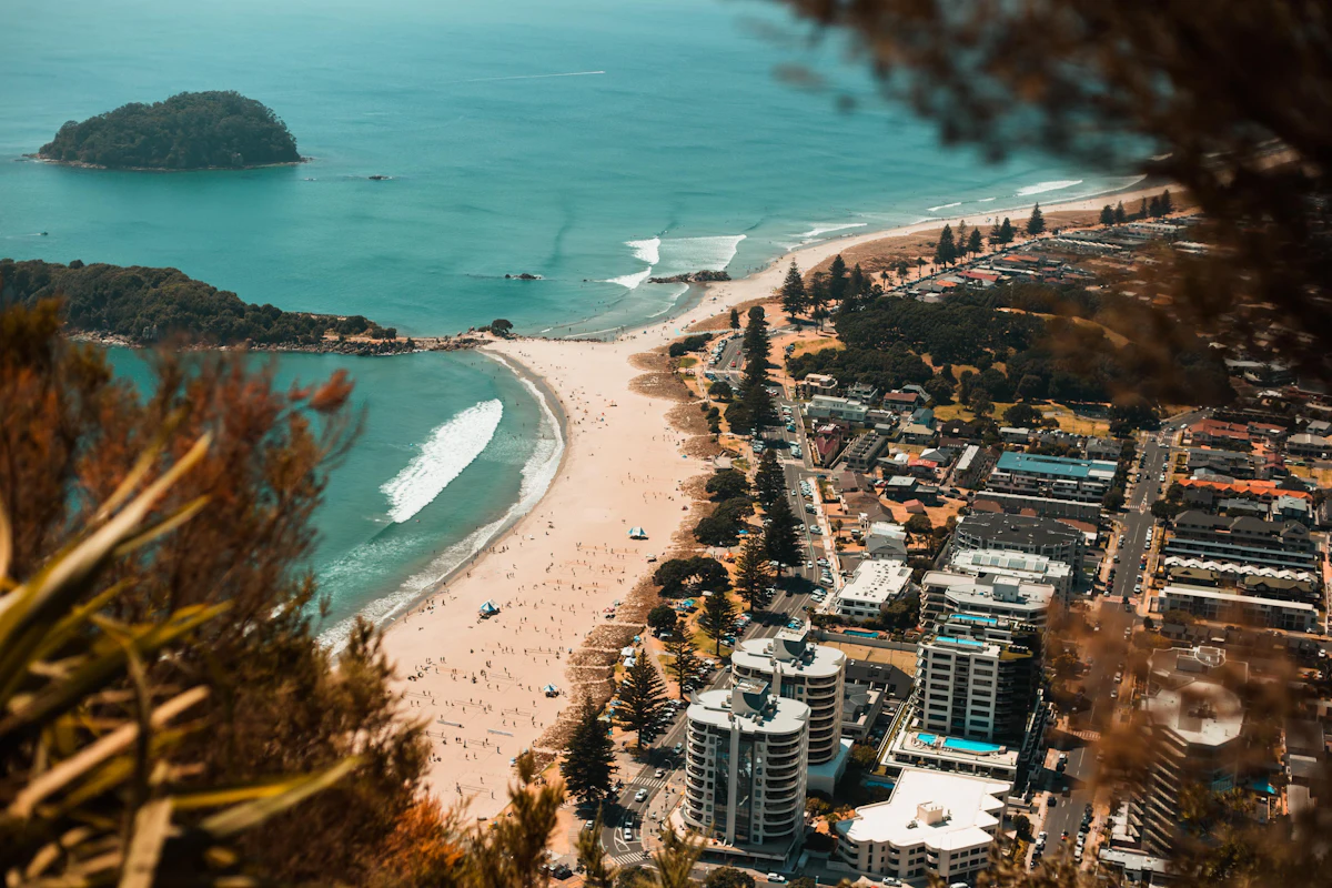 Mount Maunganui beach and township from above, Tauranga