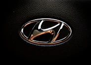 black and silver mercedes benz logo