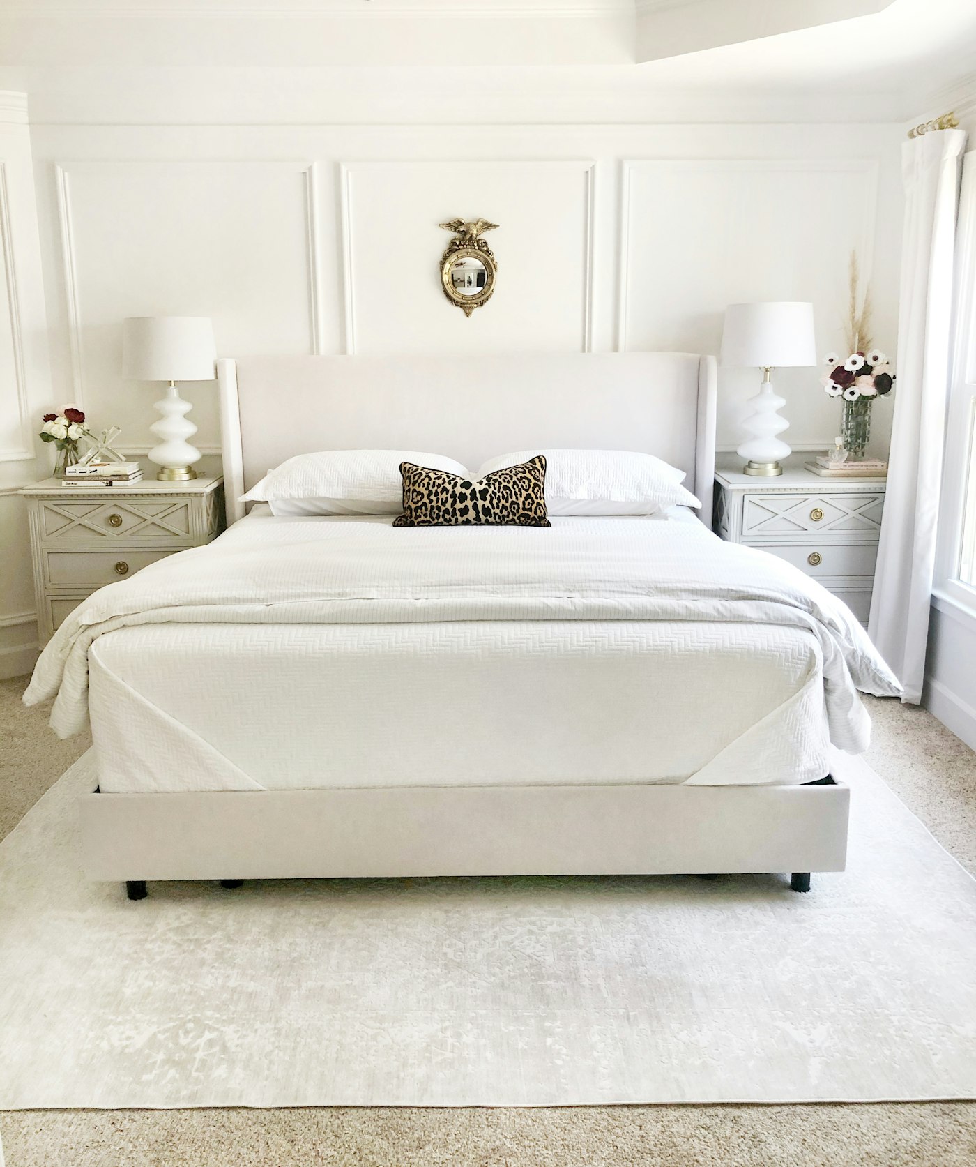 Cozy, dark bedroom optimized for sleep — the foundation of MySleepTool.com