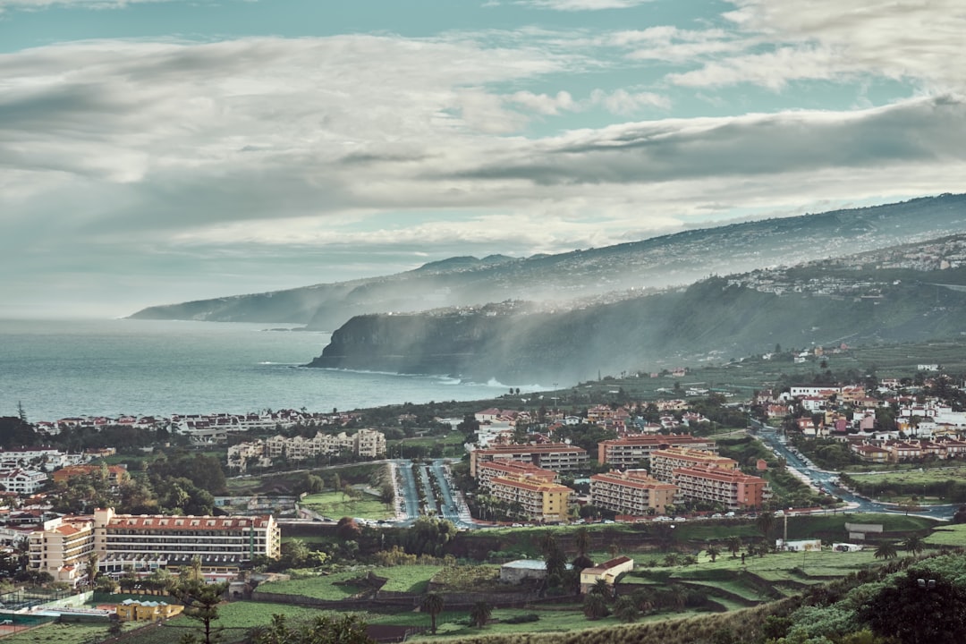 travelers stories about Hill in Santa Cruz de Tenerife, Spain