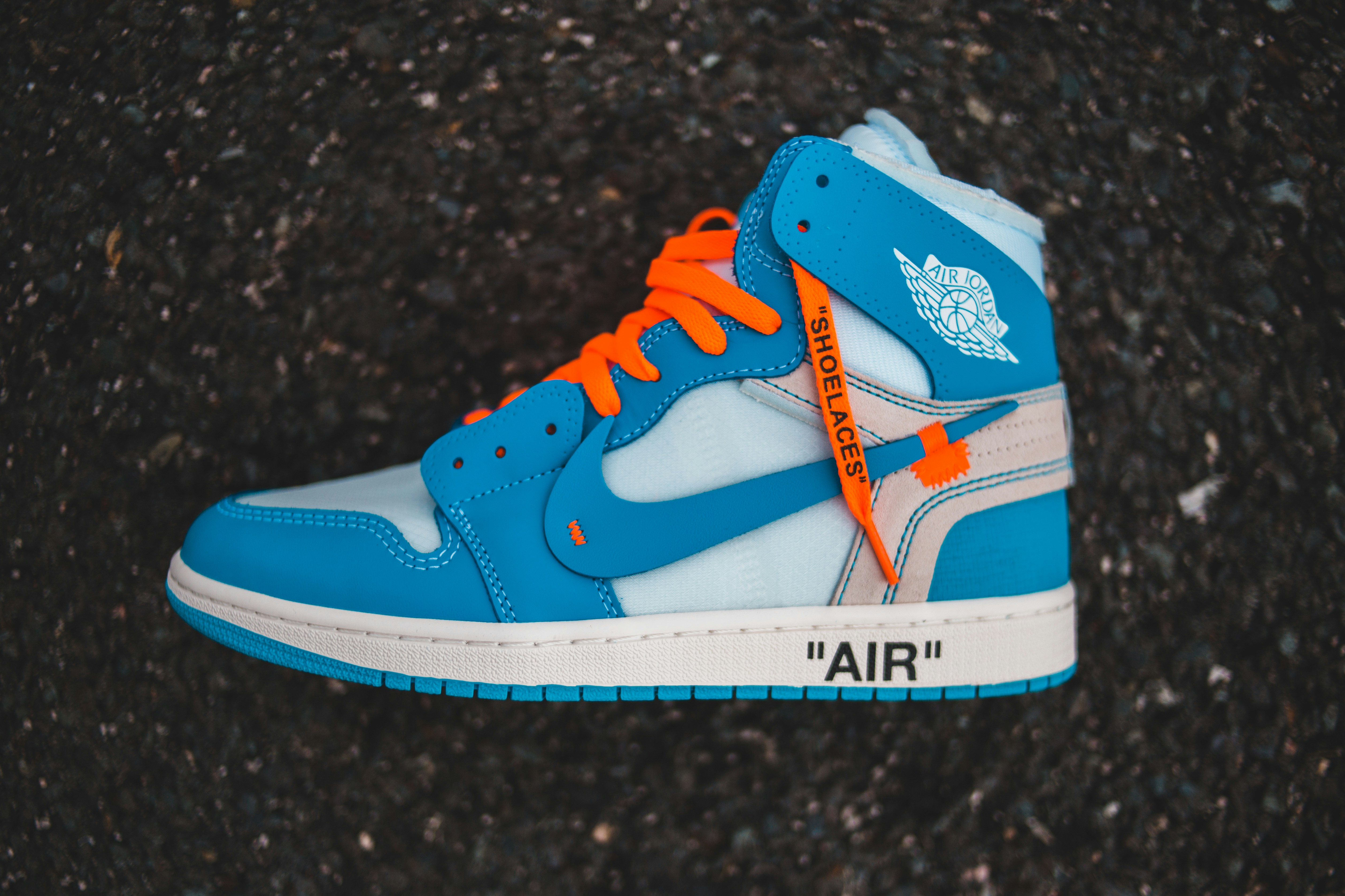 Photo by introspectivedsgn