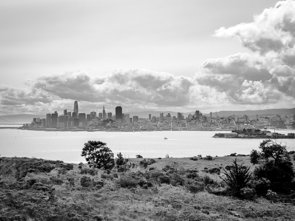 grayscale photo of city skyline