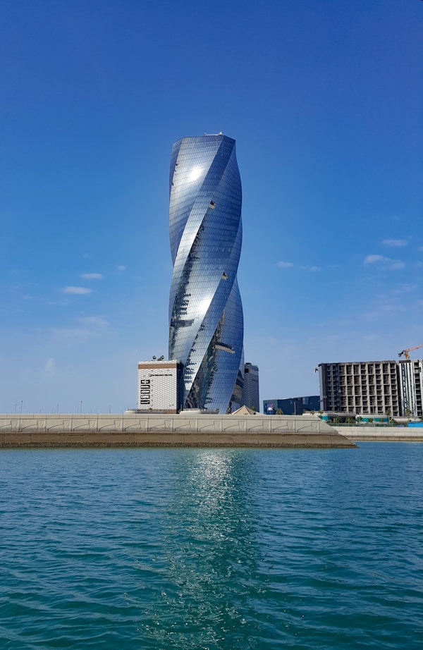 Bahrain: Discover Local Culture and Traditions