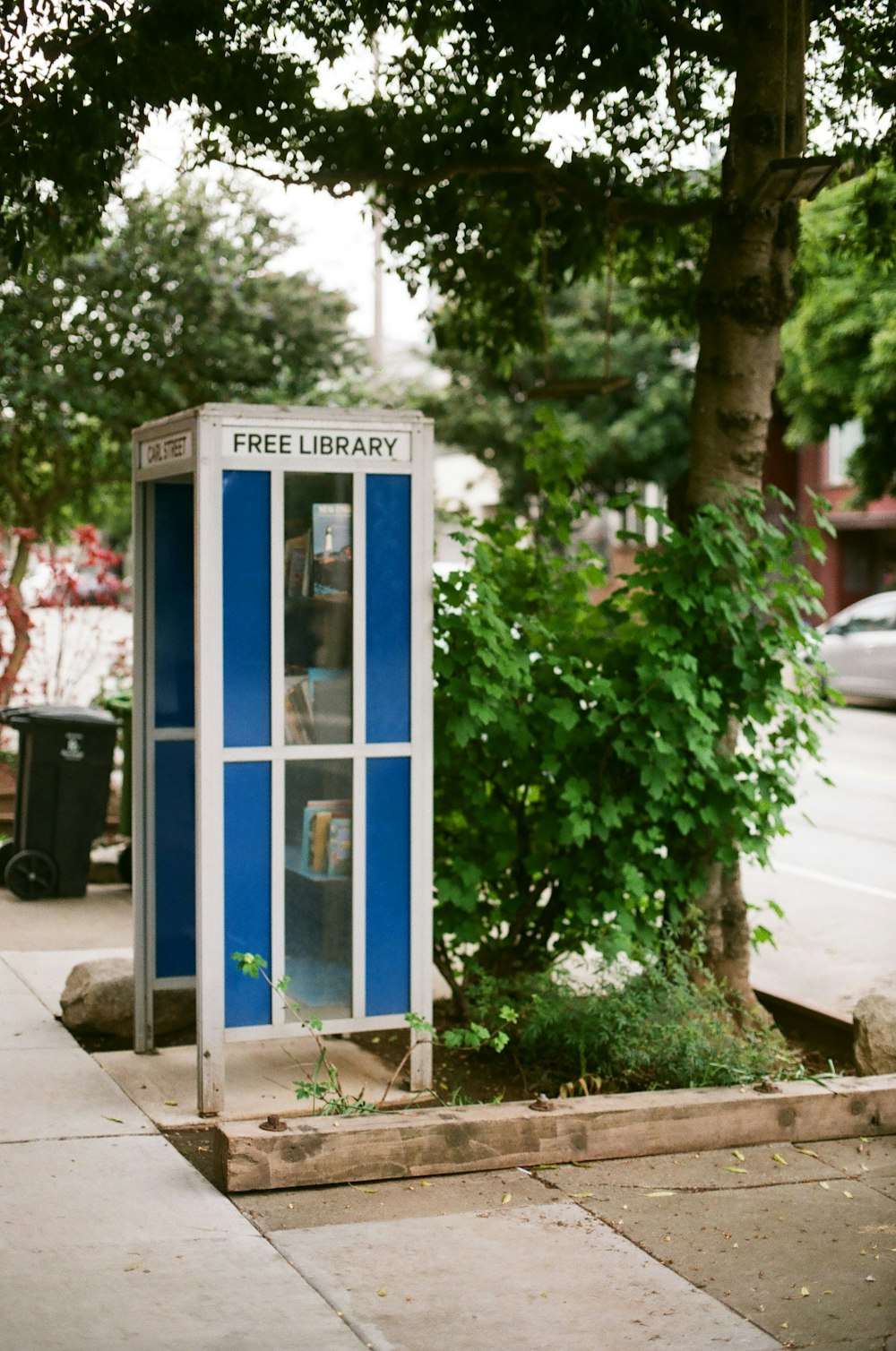 blue and white telephone booth