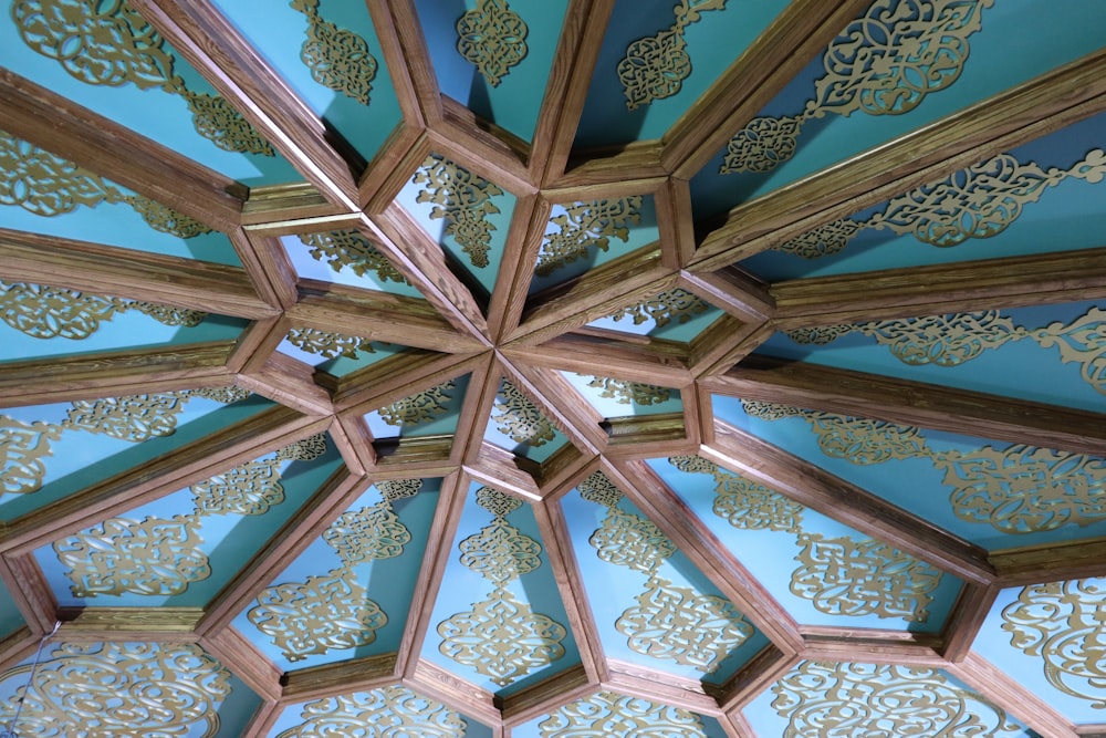 blue and white floral ceiling