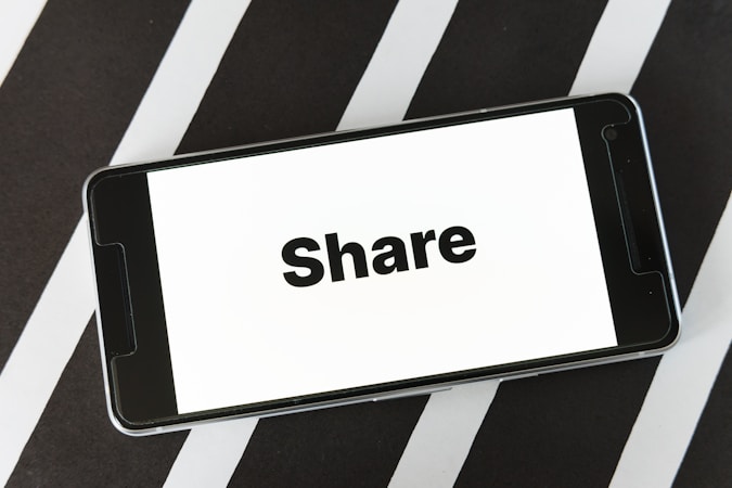 Harnessing the Power of Community Sharing: Document, File, Image, and Video Blogs