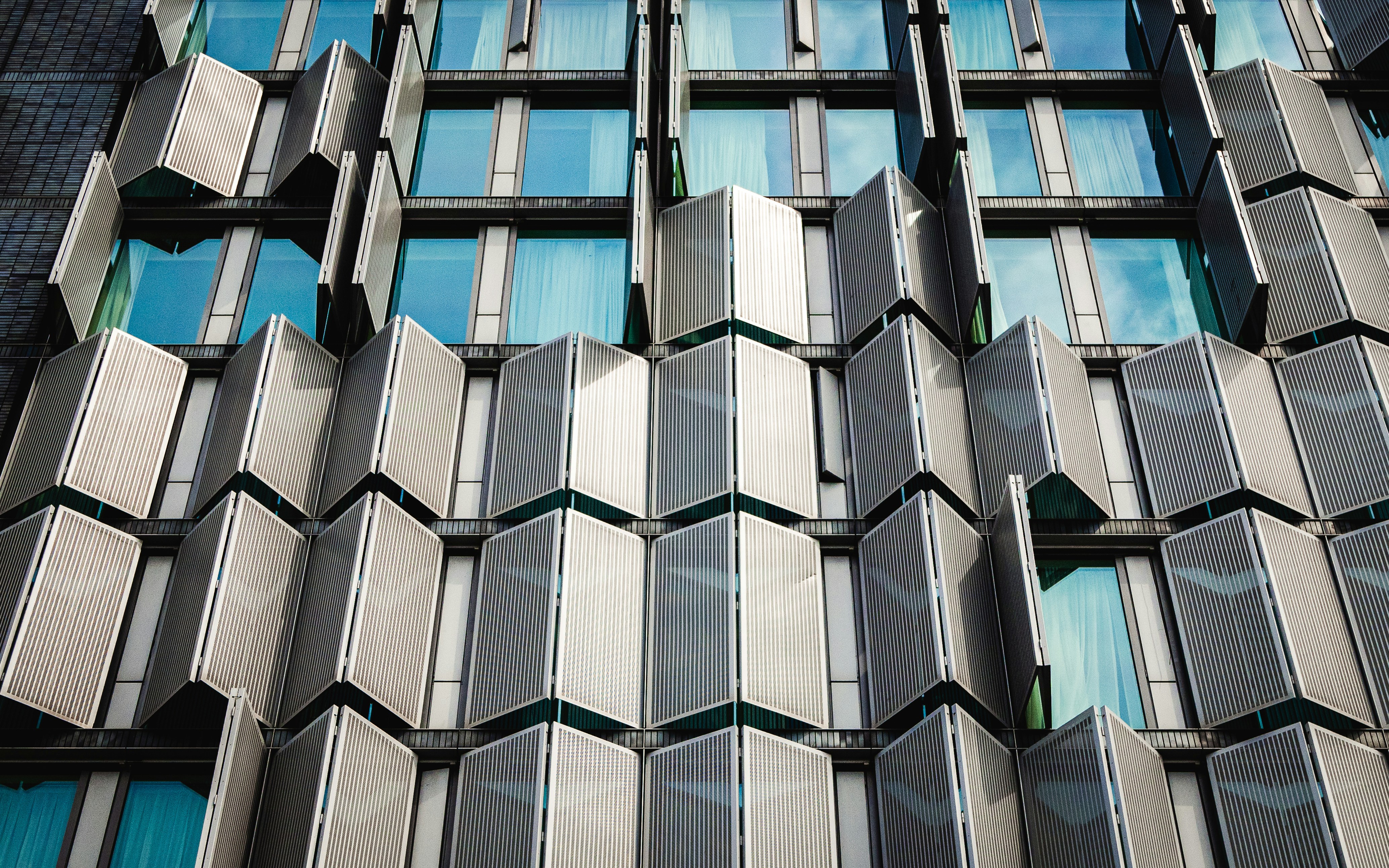 brown and white concrete building
