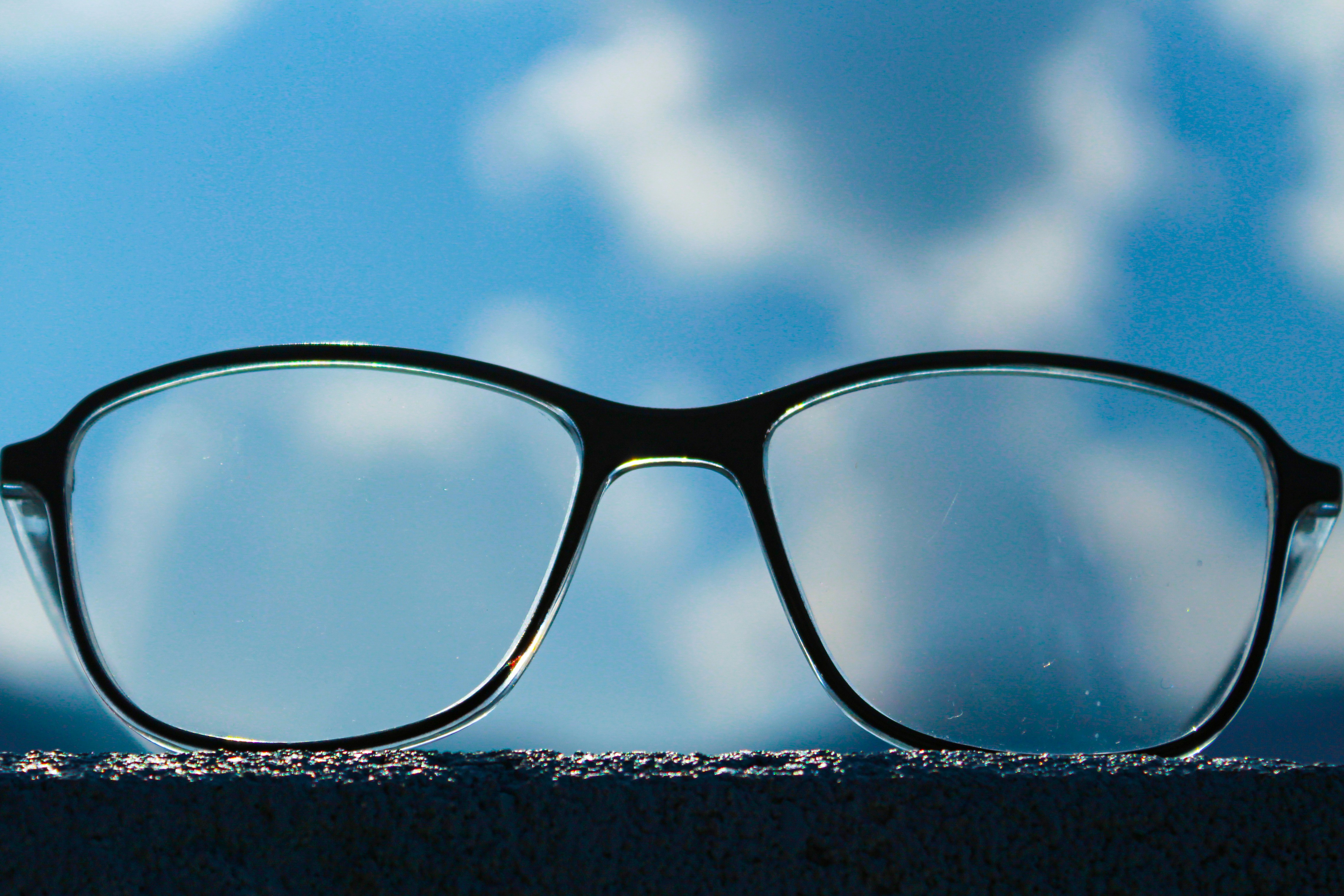 Polycarbonate lenses vs glass comparison