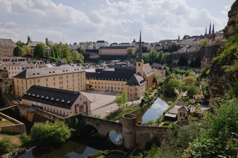 Luxembourg Chemin de la Corniche — 1km cliff walkway hailed as Europe's most beautiful balcony.