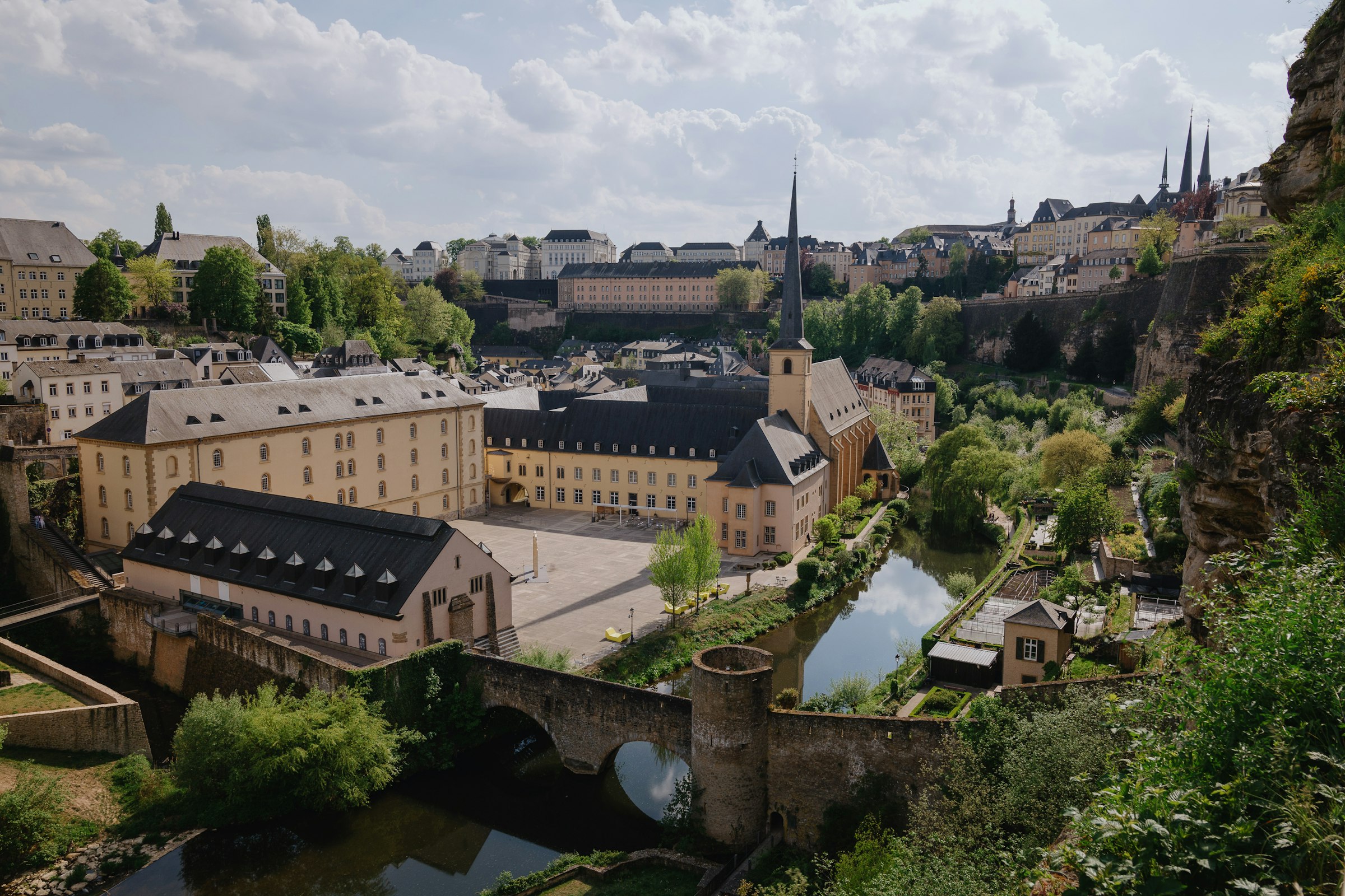 Déménagement à Luxembourg, Team Courses