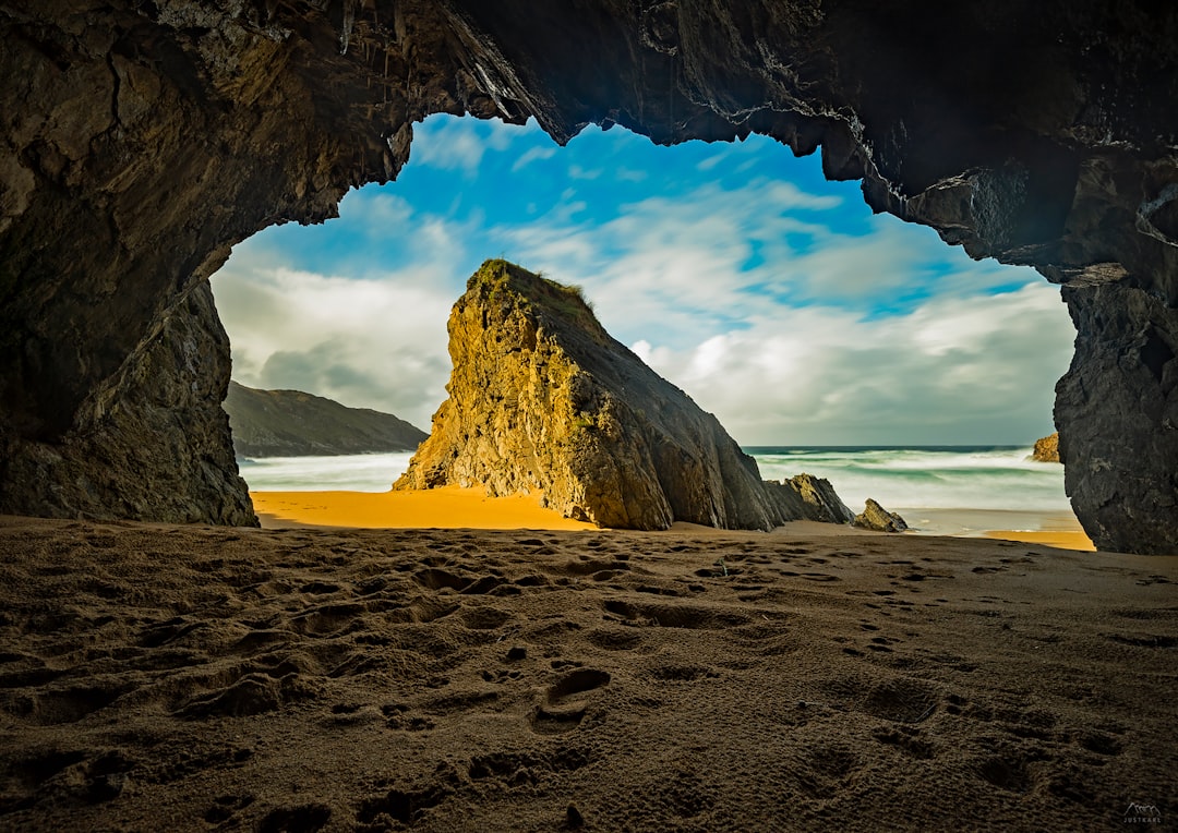 photo of Murder Hole Beach Natural arch near Glenveagh National Park