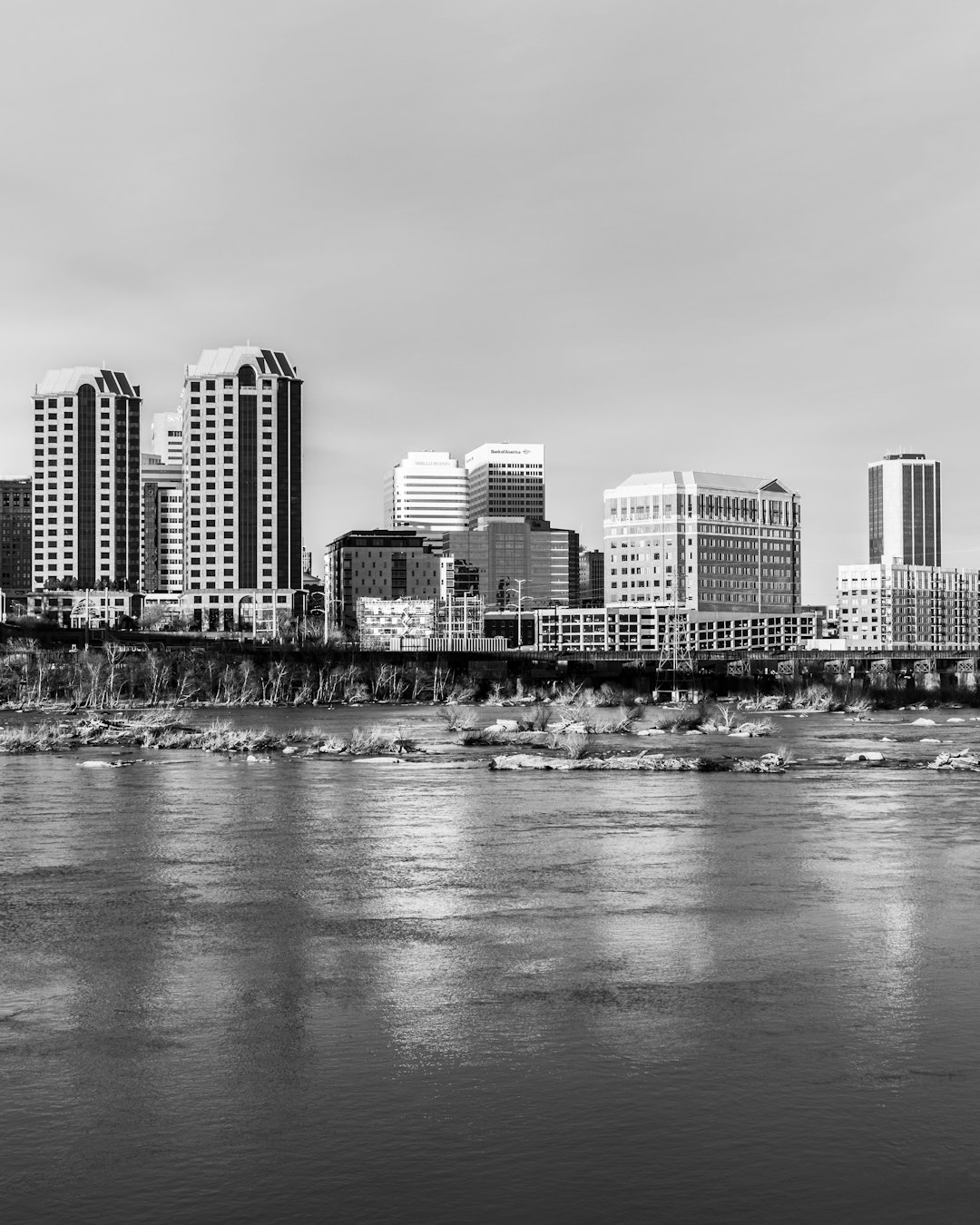 grayscale photo of city skyline