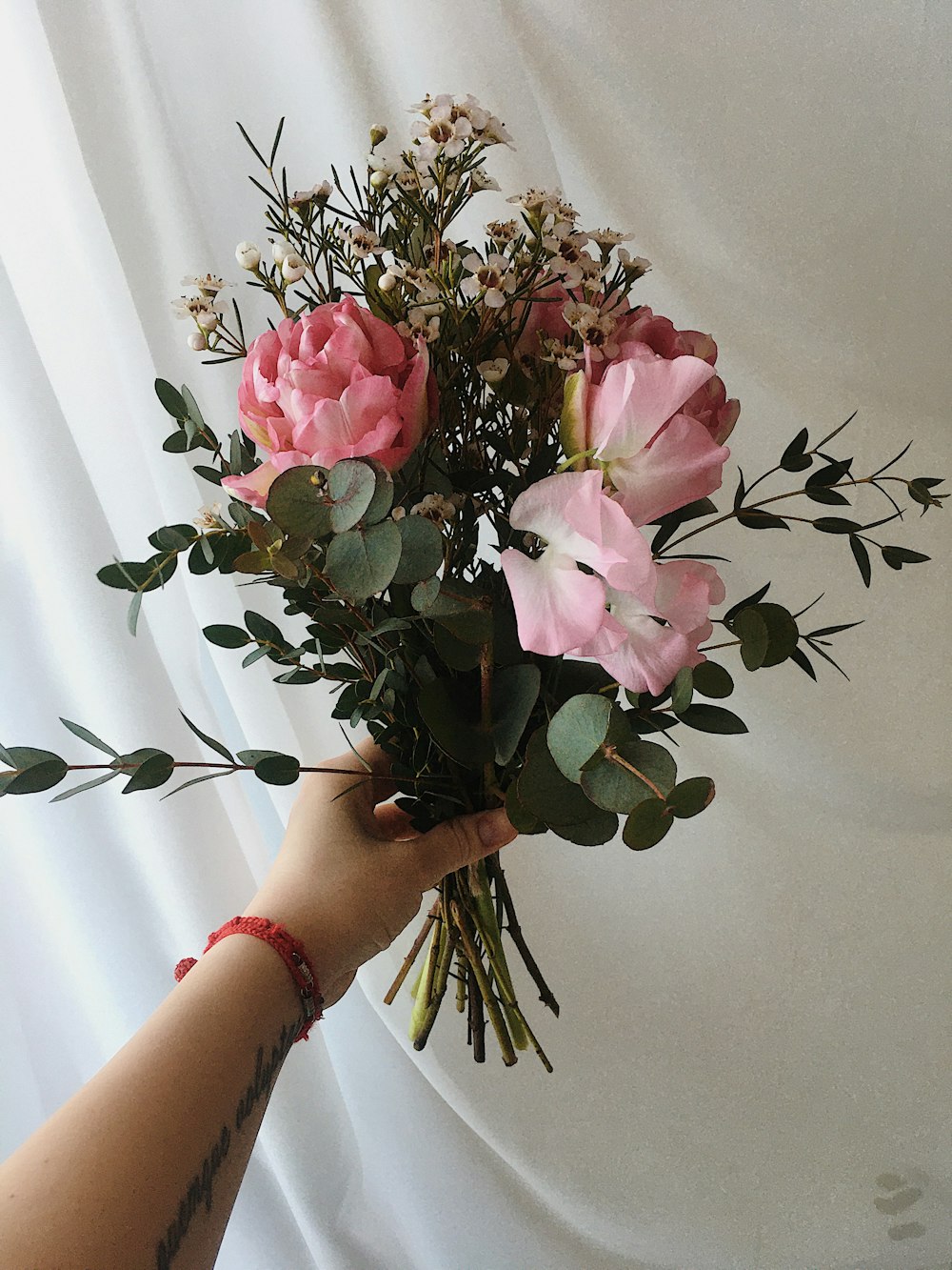 pink and white flower bouquet