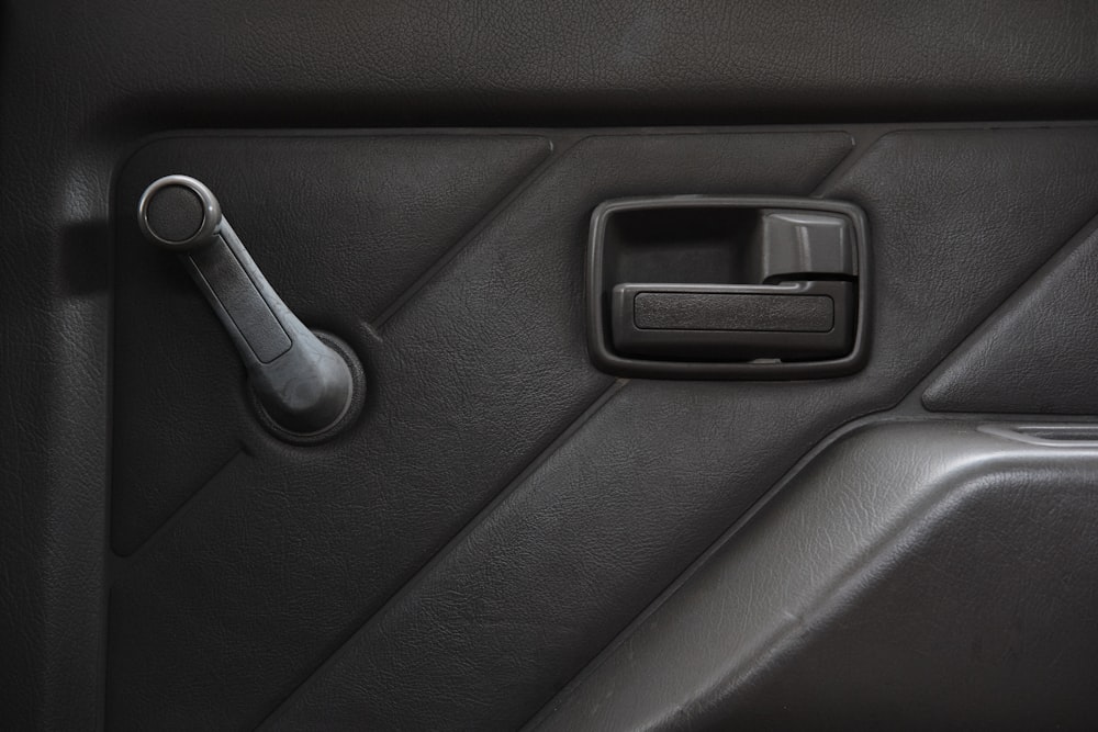 black car door handle bar