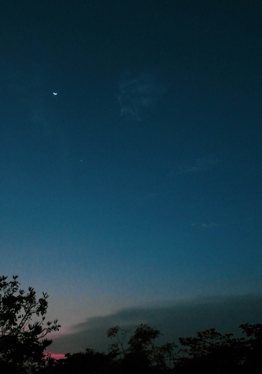 blue sky and white clouds