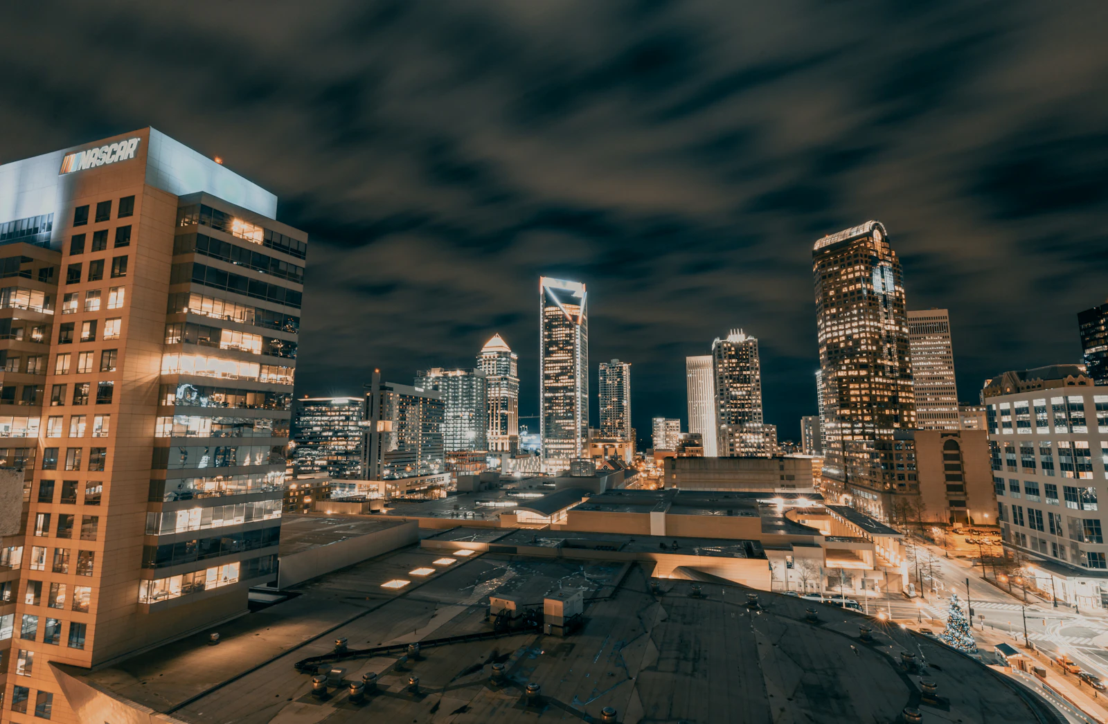 The Ritz-Carlton, Charlotte: Uptown Dining Above the City