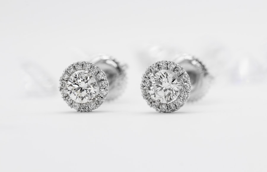 Elara diamond drop earrings