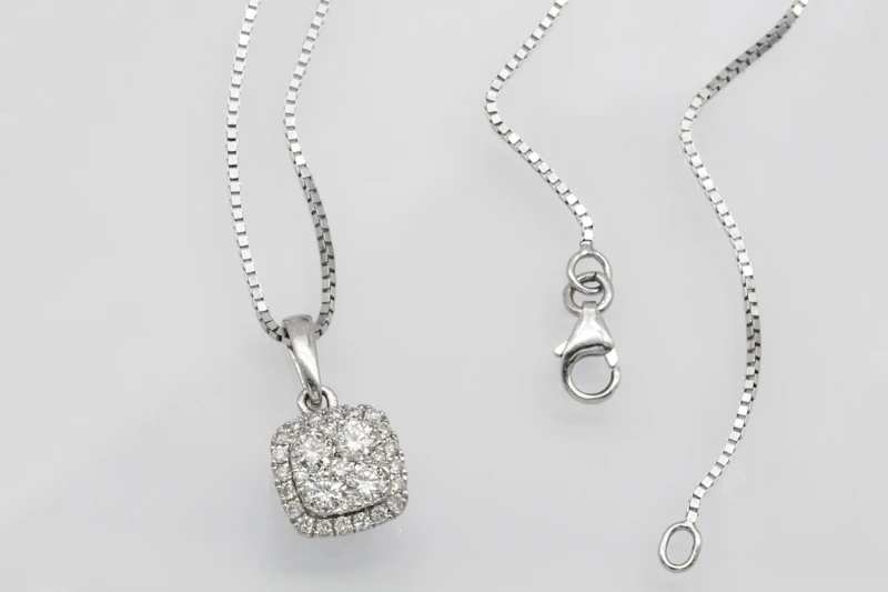 Emerald Pendant Necklace