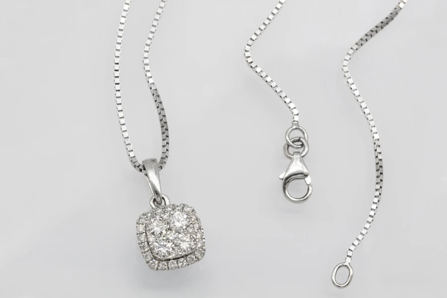 Silver Heart Pendant – silver plated necklace