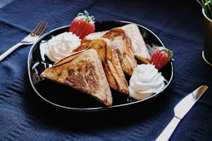 ToastLine Everyday Toaster