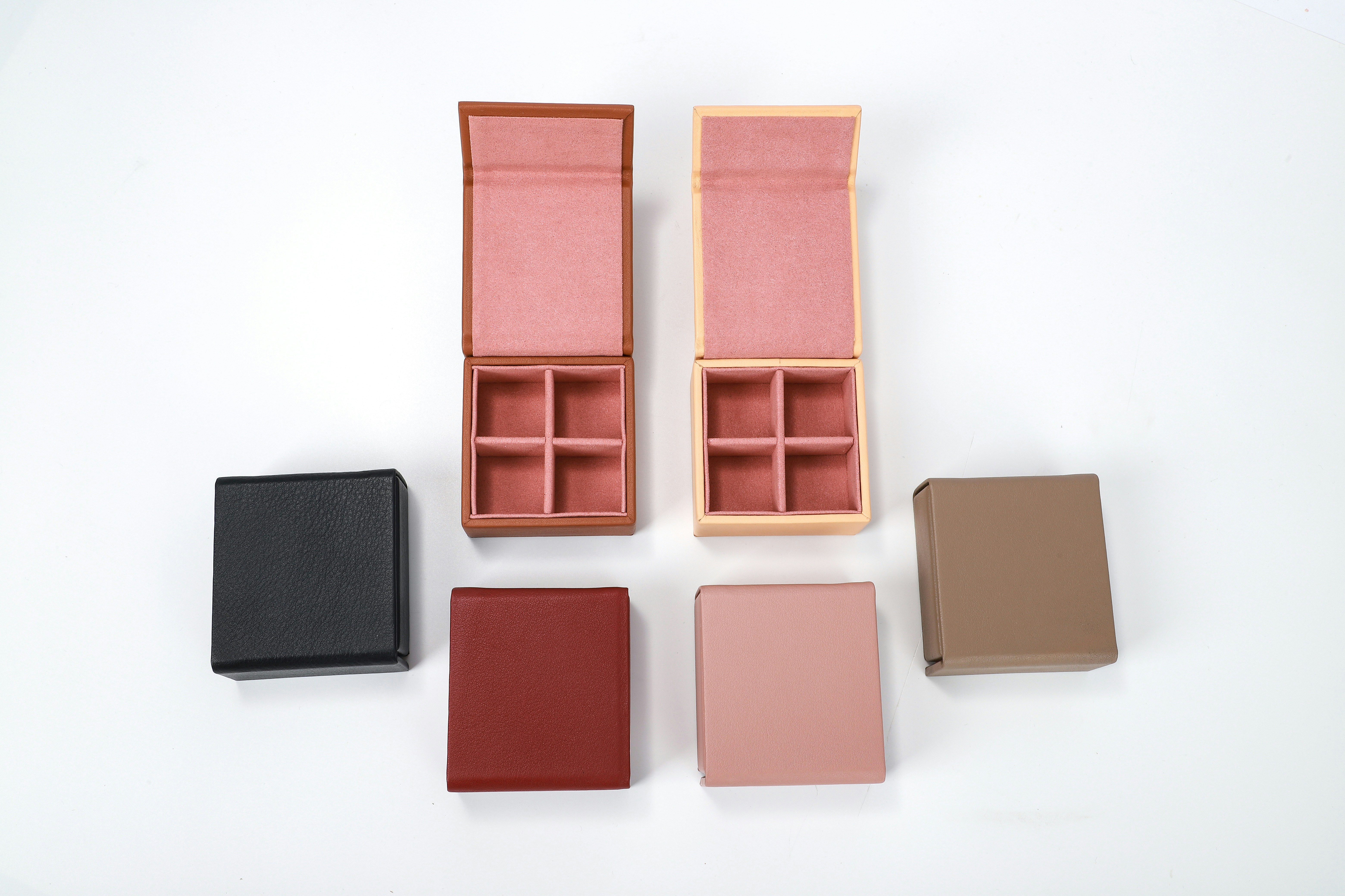 9 Cabinet Design Ideas Using Two-Tone Color Styles