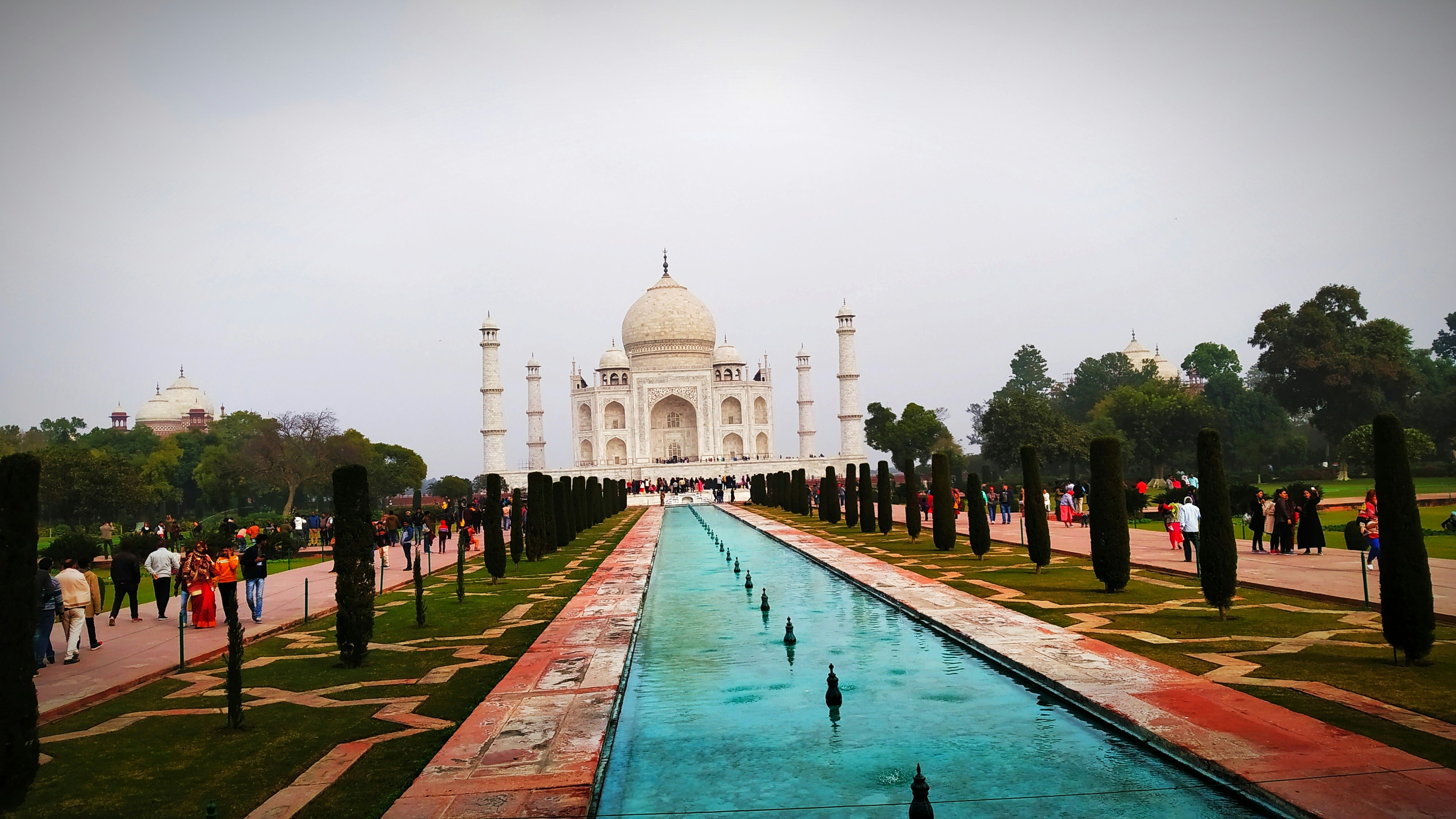 Stay online in the India with a prepaid eSIM from eSIMlii. Instant activation, no roaming charges, and reliable coverage.