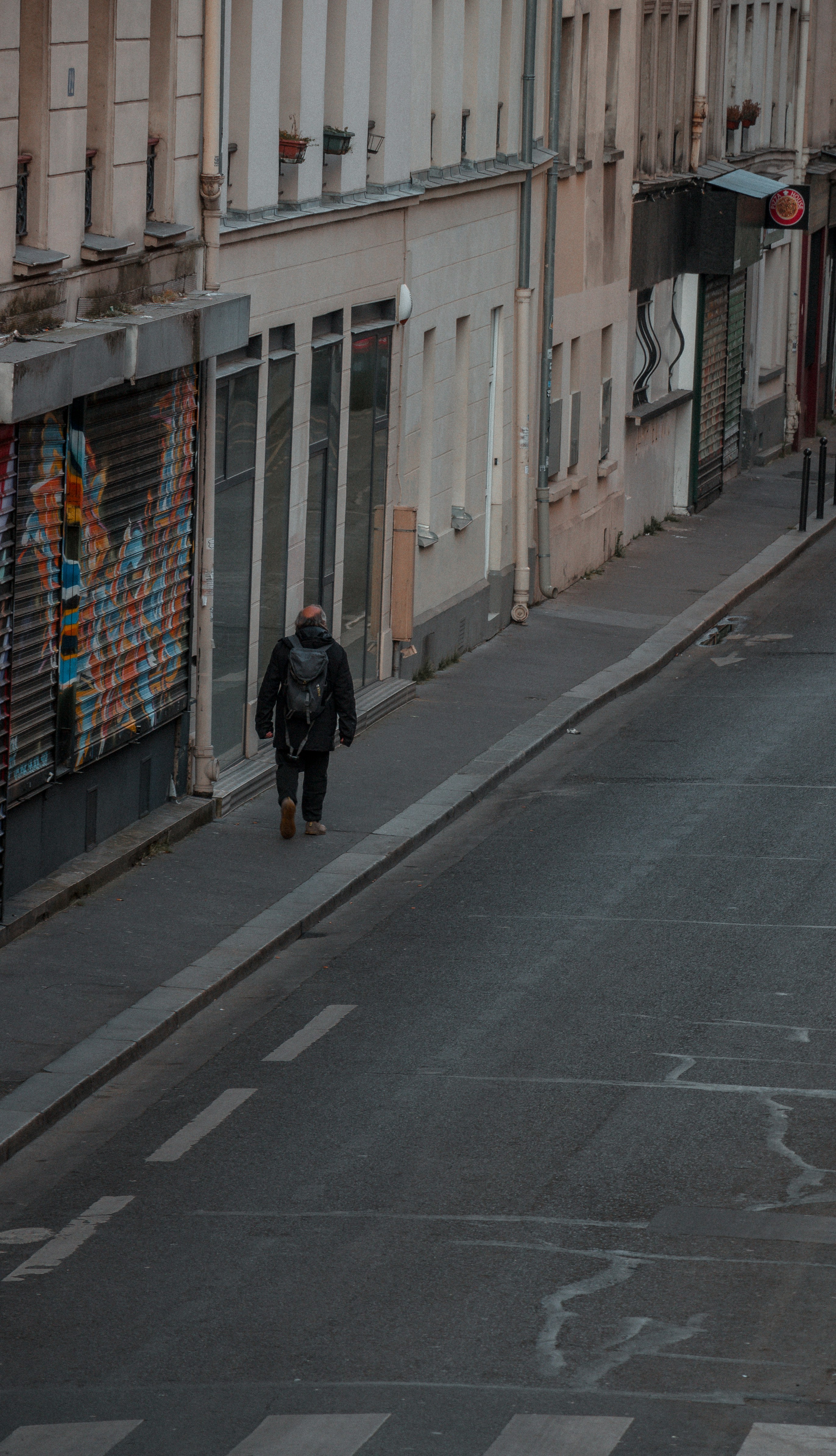 Photo by valentinlacoste