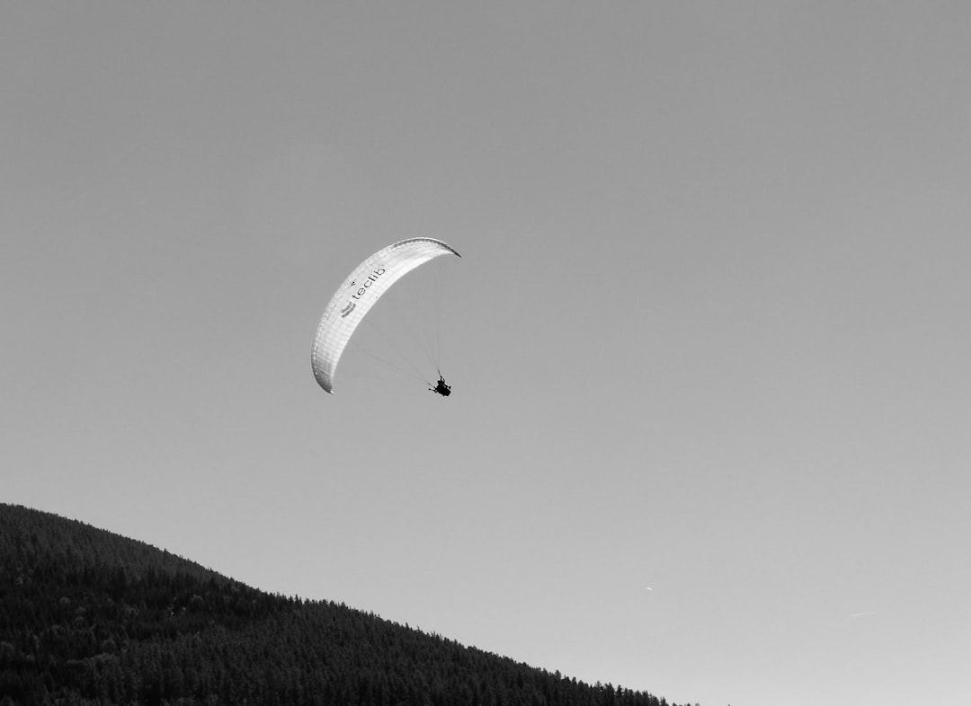 Paragliding photo spot Laveyron France