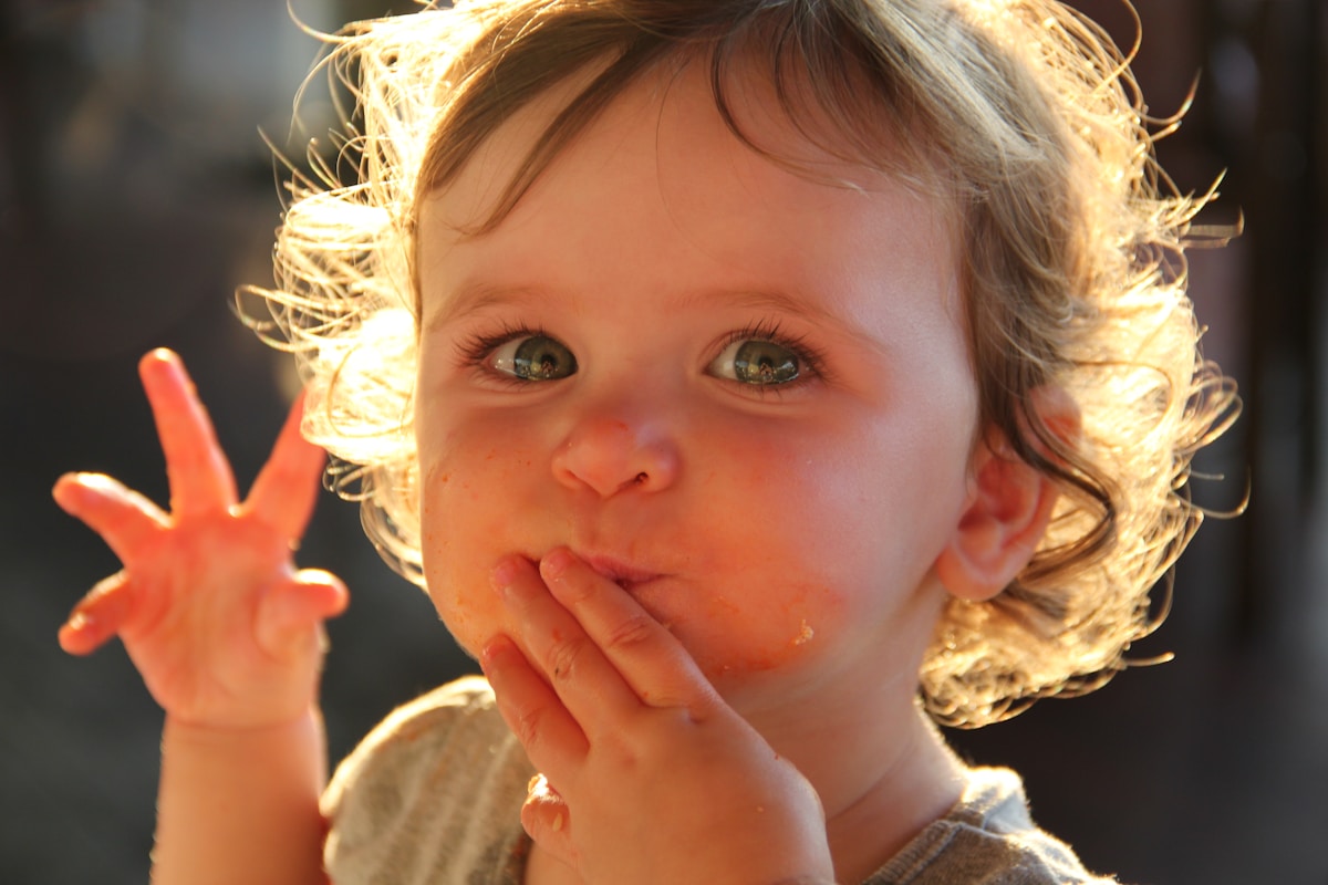 How Do I Feed a Picky Toddler During a Big Family Visit