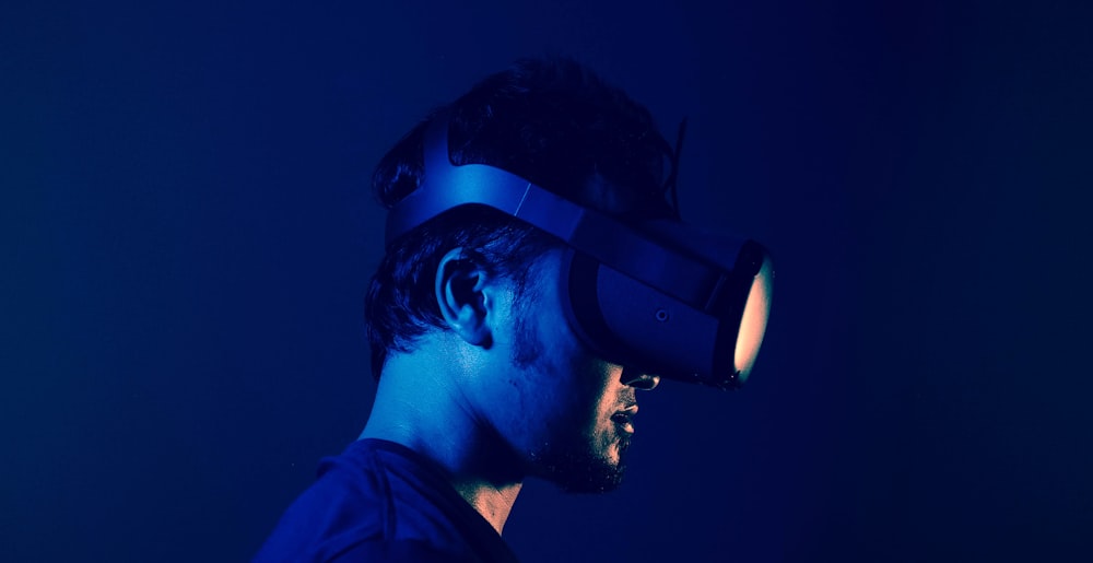 VR | 27 best free vr, human, light and virtual reality photos on Unsplash