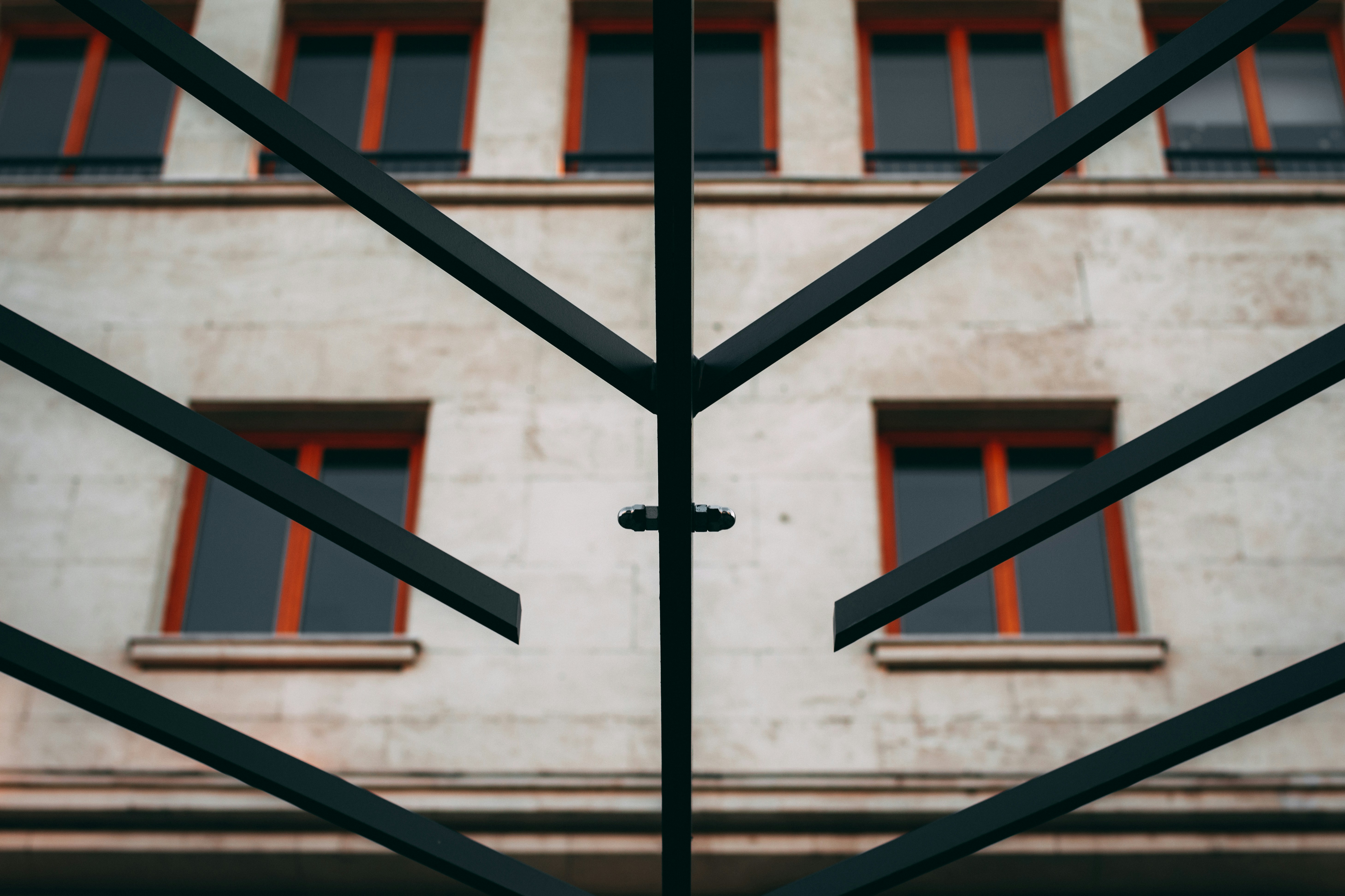 photo-1588599831837-a0e068dae719?ixid=M3wxMjA3fDB8MXxzZWFyY2h8MTQ2fHwlRDElODIlRDElODAlRDElOEUlRDElODQlRDAlQjUlRDAlQkIlRDAlQjglMjAlRDAlQjIlMjAlRDAlQjElRDElOEElRDAlQkIlRDAlQjMlRDAlQjAlRDElODAlRDAlQjglRDElOEZ8ZW58MHx8fHwxNzI3ODc4MTA0fDA%5Cu0026ixlib=rb-4.0.3