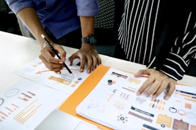 Análisis de datos financieros y operativos para el diagnóstico de radiografía empresarial.