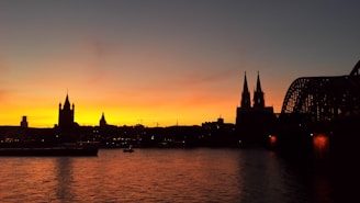A stunning view of the Bristol skyline at sunset.