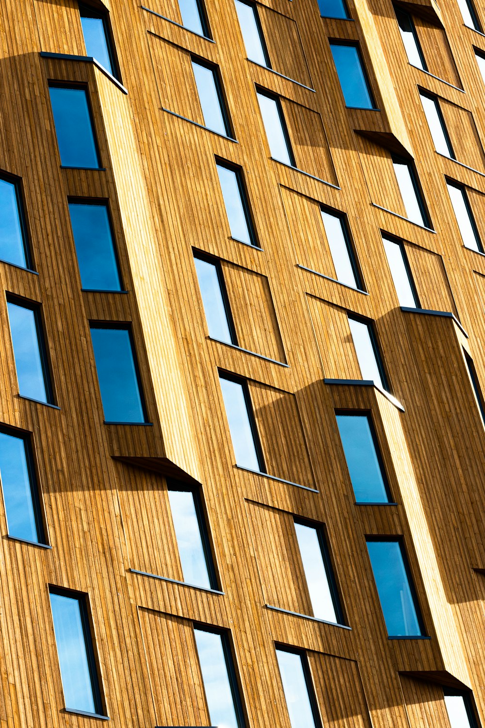 brown concrete building during daytime