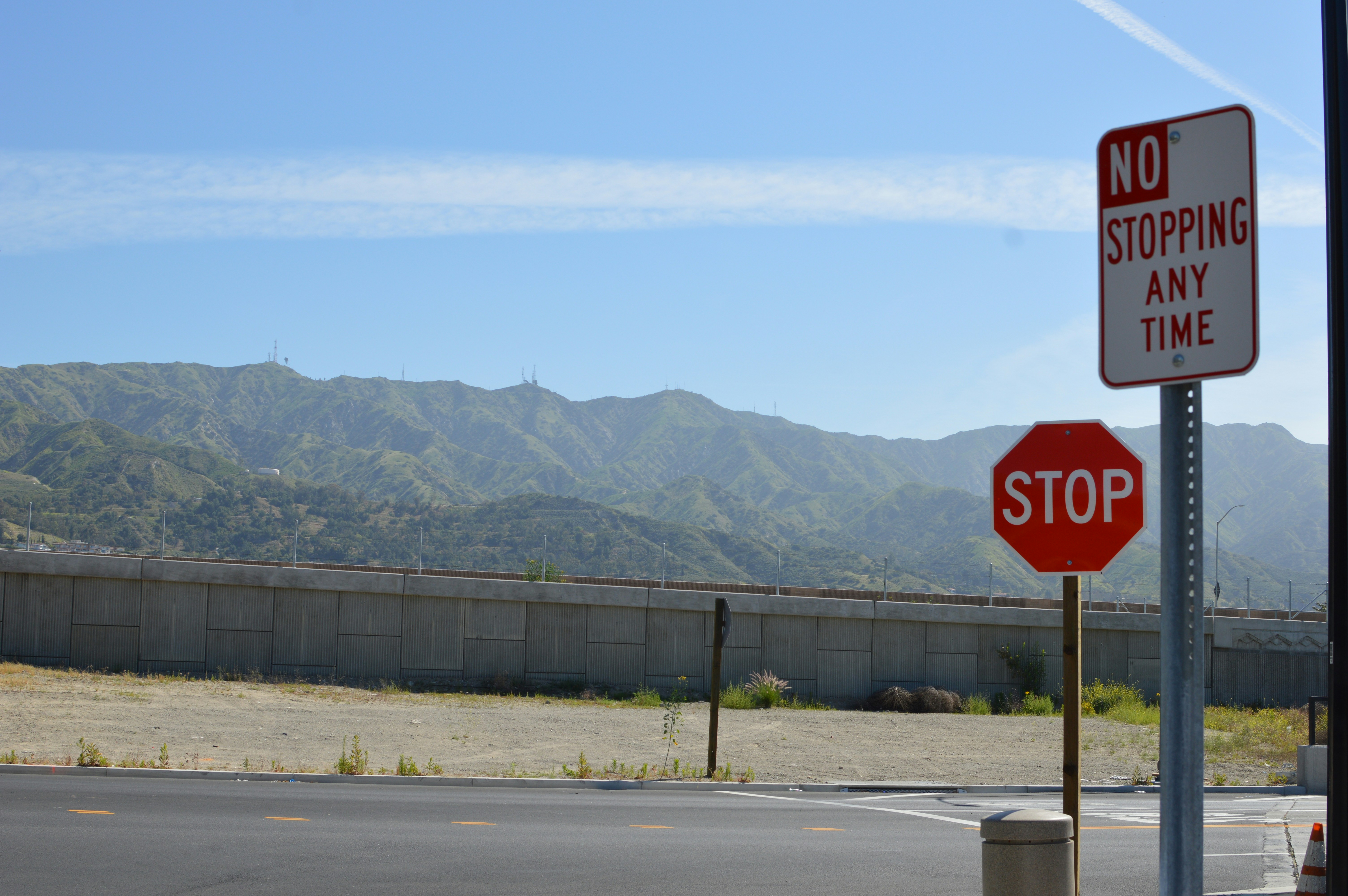 Burbank street scene resembling Munich