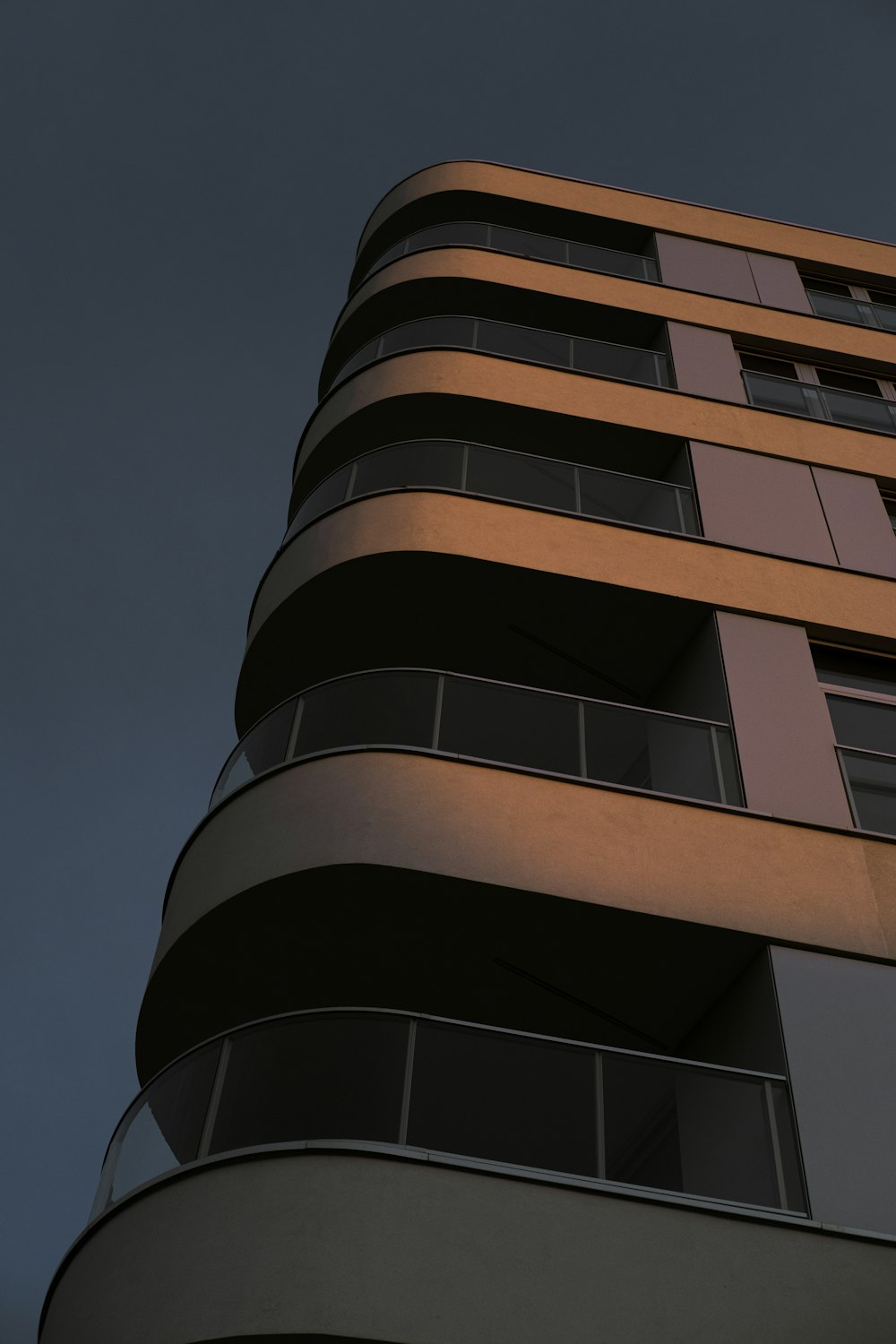 brown and black concrete building