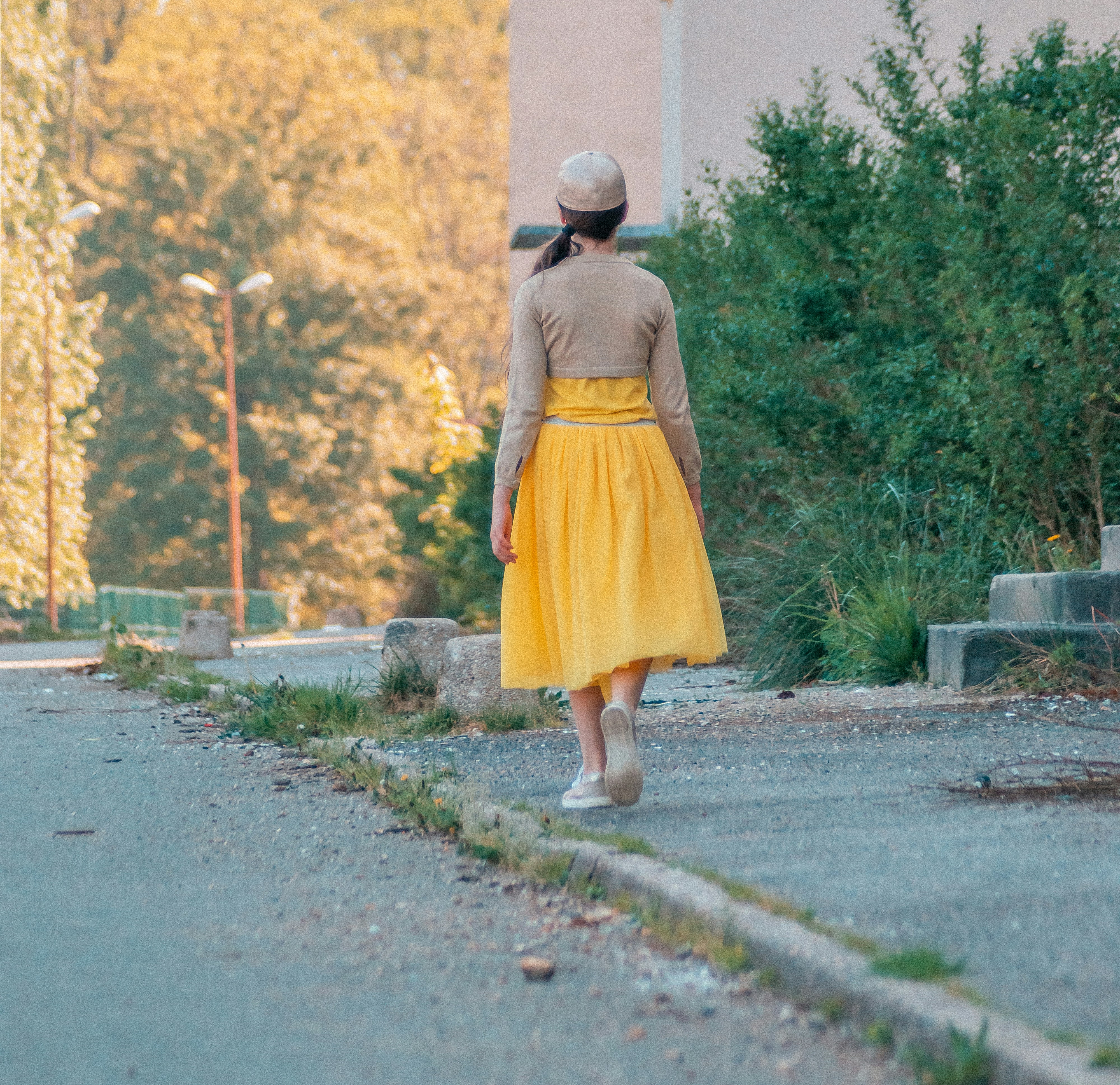 Photo by yanagrit