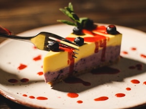 Pistachio Purple Cheesecake