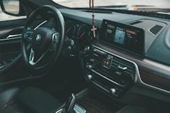 black and silver car stereo