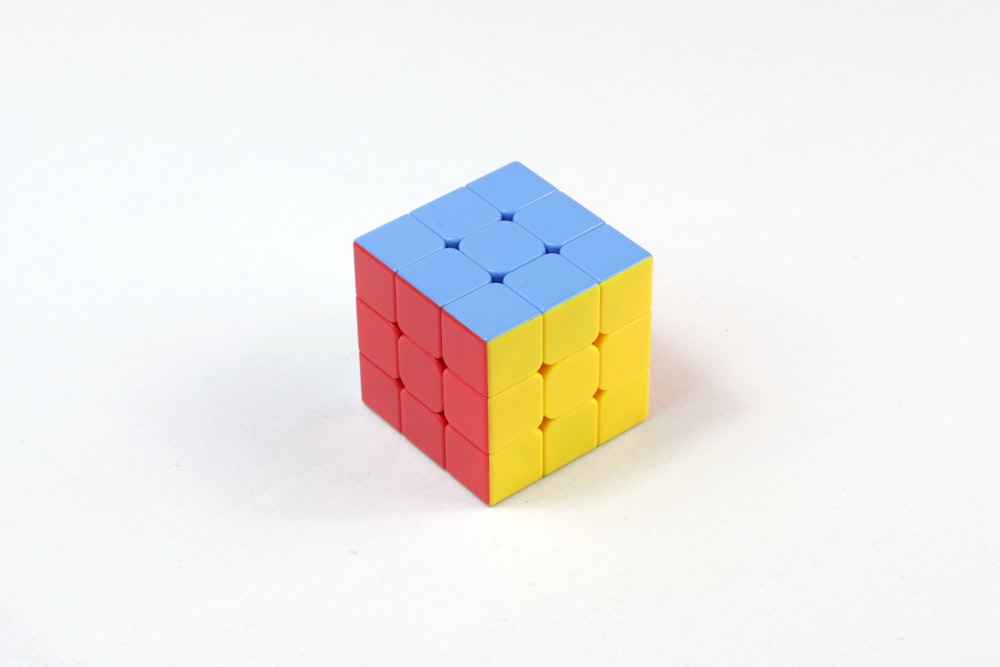 3 x 3 rubiks cube