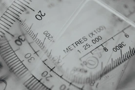 white and black analog gauge