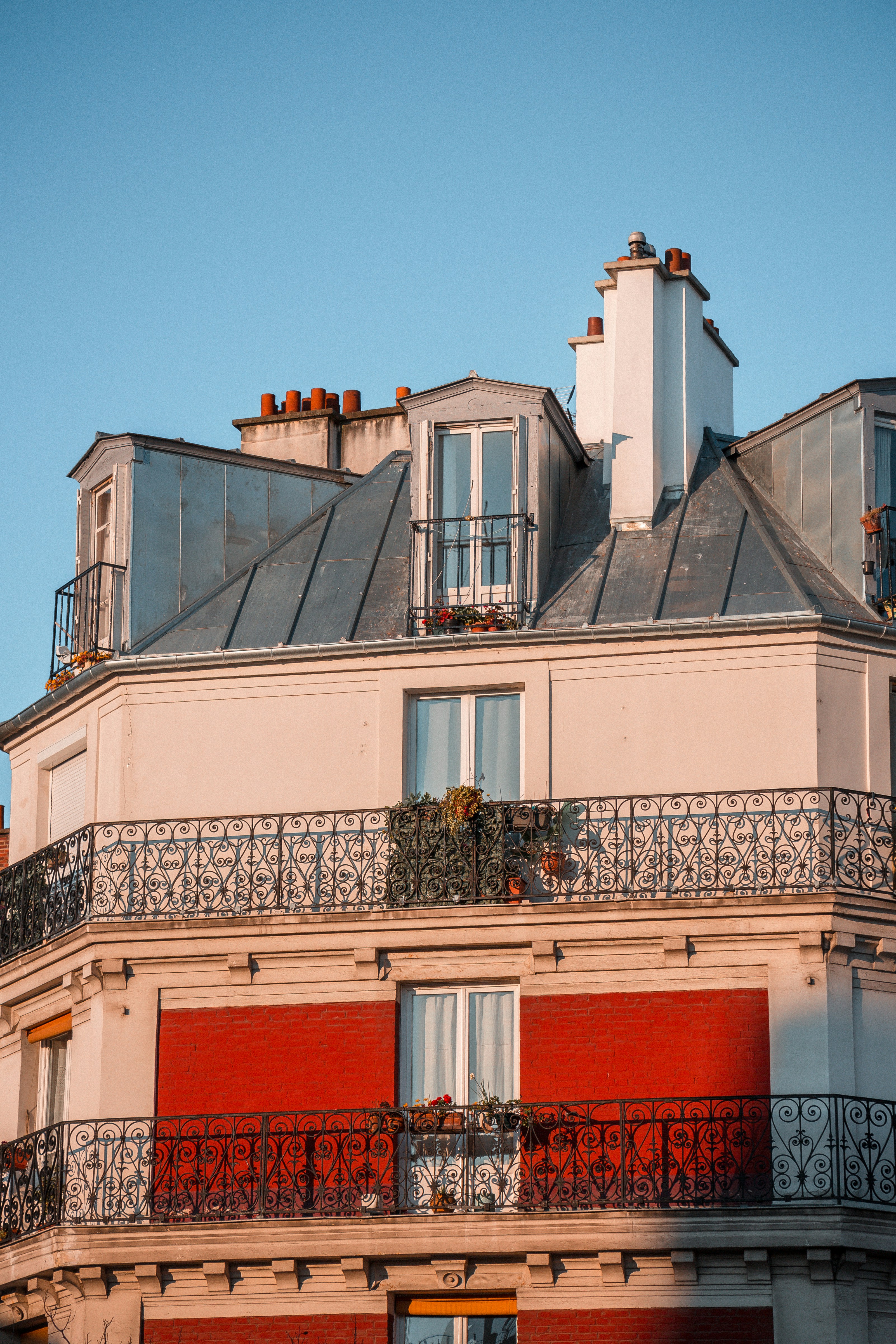 Photo by valentinlacoste