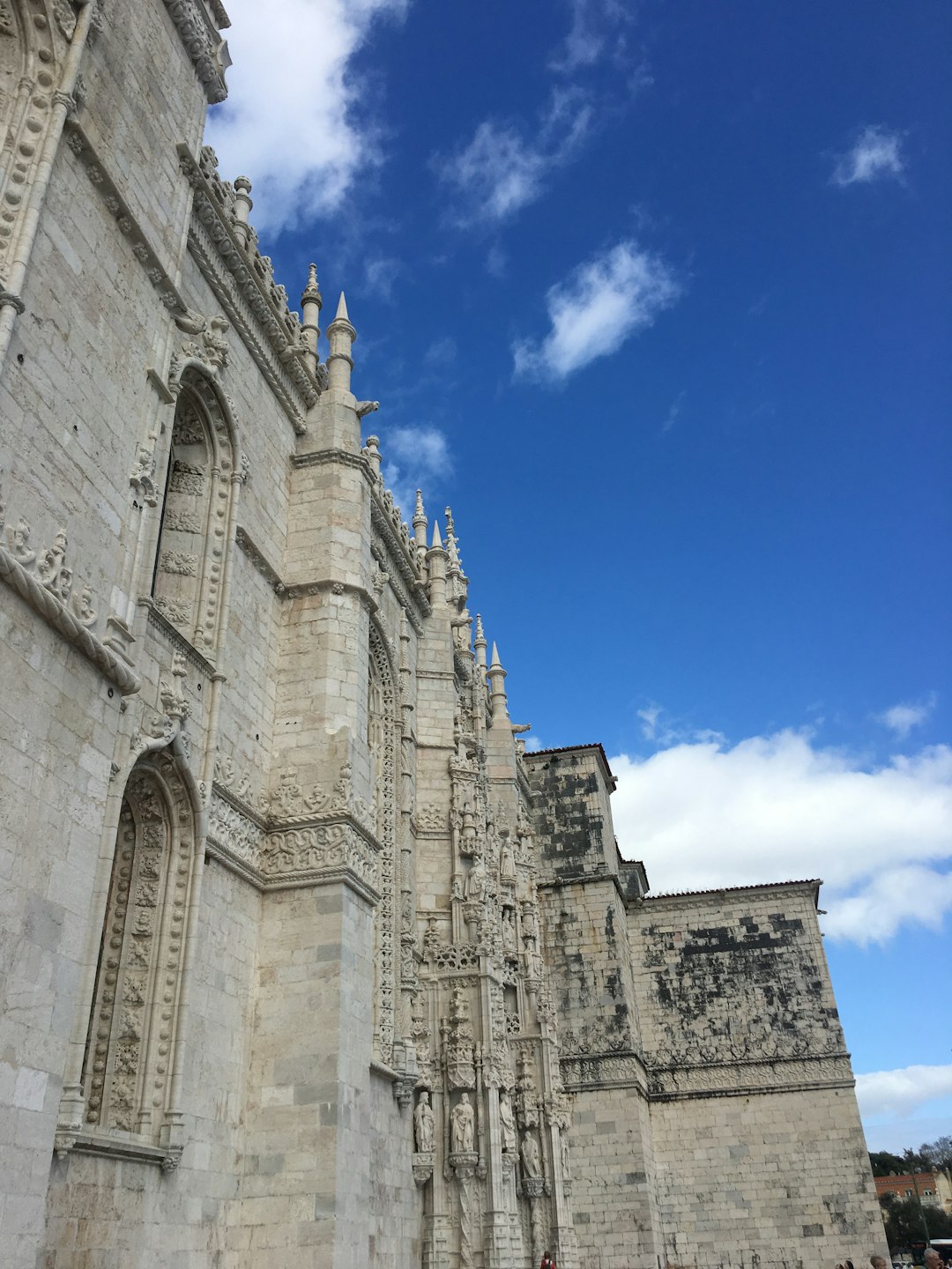 Travel Tips and Stories of Monastère des Hiéronymites in Portugal