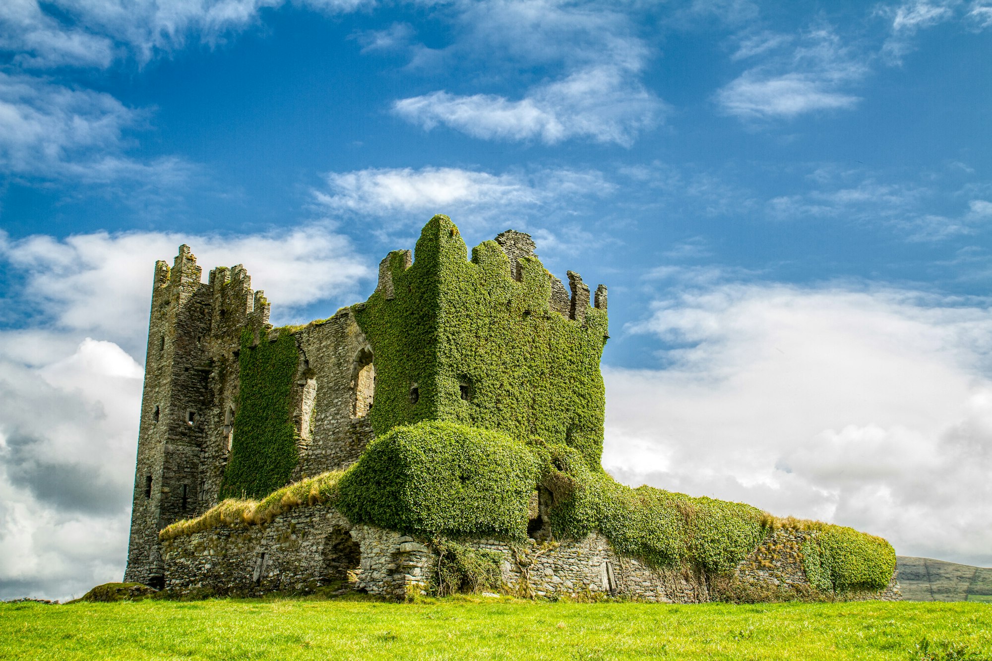 We happened upon this ruins almost by accident, but it was fun to wander through. County Kerry and the Ring of Kerry have so many great spots to find in southwest Ireland.