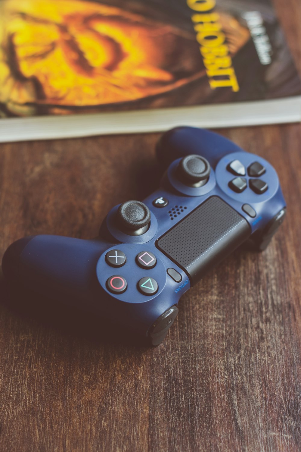 black sony ps 4 controller