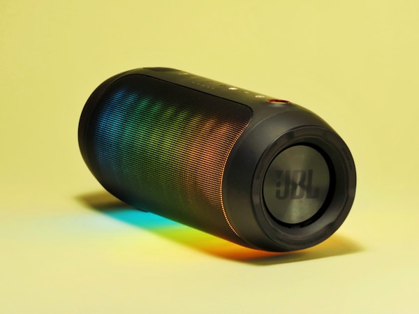 Bluetooth Speaker - Thumbnail 3